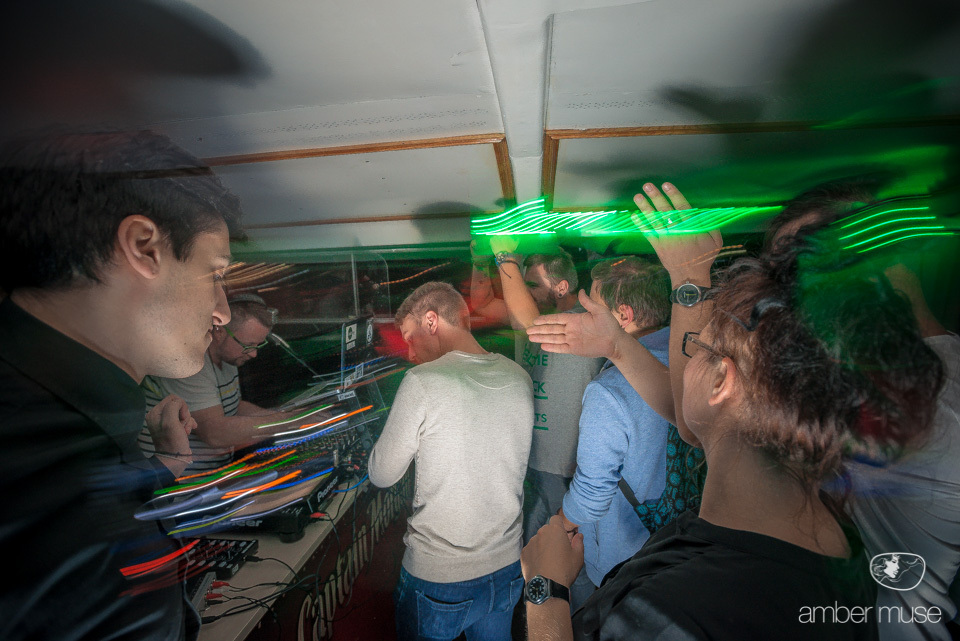 Смотрите фотографии с вечеринки Das Boot 3 на корабле Vecrīga