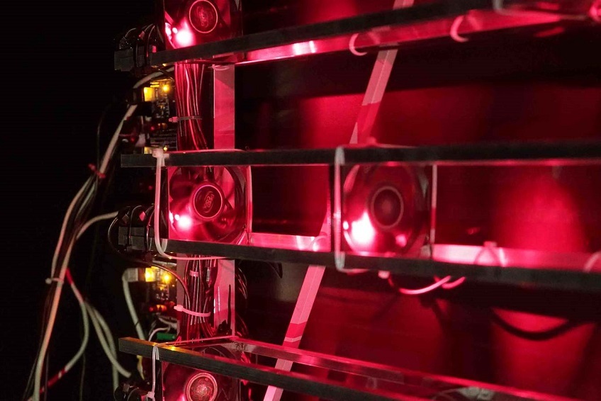 Смотрите, как работает гигантская лазерная ритм-машина Divider