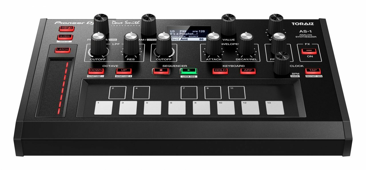 Pioneer DJ объявил о выходе аналогового моно-синтезатора Toraiz AS-1