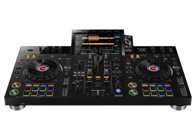 Pioneer DJ выпустит новый контроллер XDJ-RX3 с 10-дюймовым сенсорным дисплеем