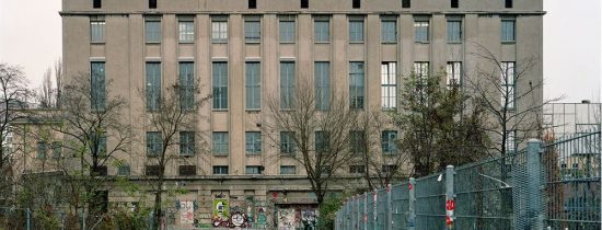 «Почему нас не пустили в Berghain»: снимают комедию про самый закрытый клуб мира