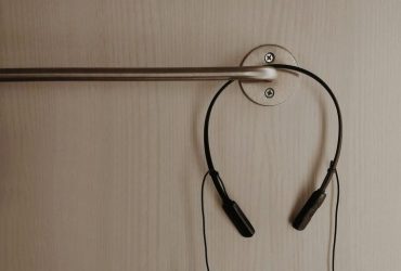 Музыка помогает быстрее восстановиться после операции — новое исследование