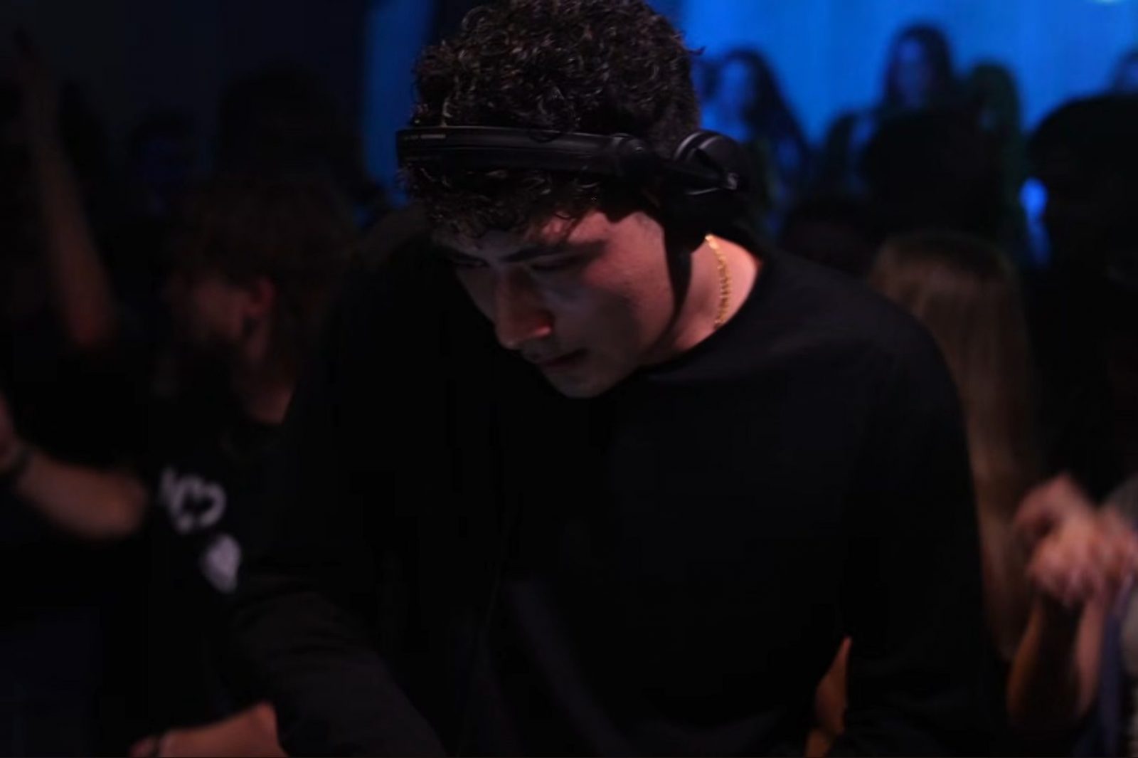 Микс дня: Interplanetary Criminal