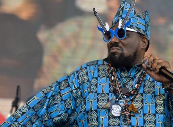 Умер Африка Бамбаатаа — пионер хип-хопа и одна из самых противоречивых фигур сцены