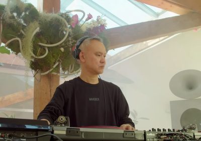 Микс дня: Satoshi Tomiie