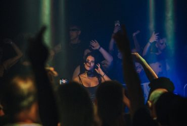 Elli Acula на открытии сезона Amber Muse: фотогалерея