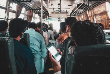 В Сингапуре будут штрафовать за громкую музыку в автобусах