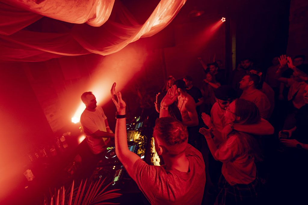 Night Shift 3 with Mihai Popoviciu (RO)