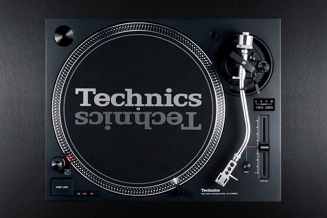 Technics SL-1210MKX