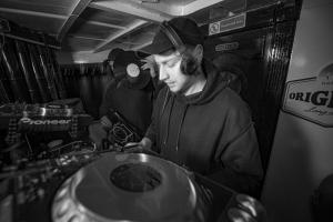 Das-Boot-23-opening-BW-33