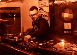 Das-Boot-Assorti-21-July-33-1