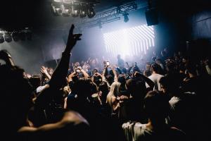 Auditorija-with-Paranoid-London-03