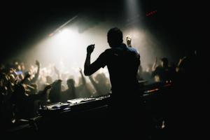 Auditorija-with-Paranoid-London-05