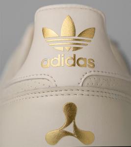 Cream Adidas 3